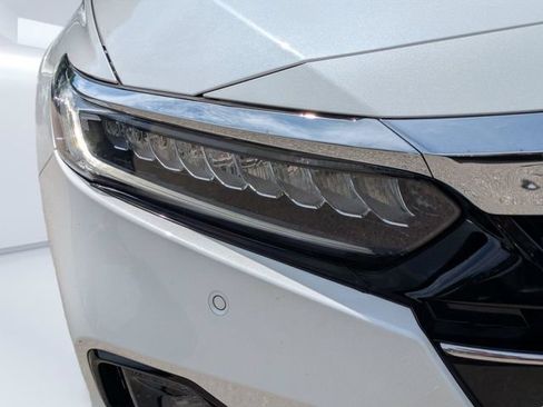 Used 2021 Honda Accord EX-L image 10