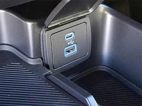 New 2025 Ford Bronco 4-Door image 16