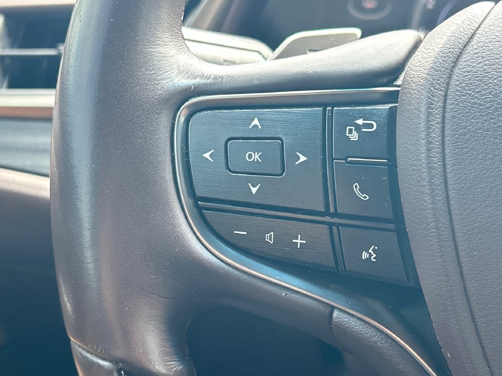 Used 2019 Lexus ES 350 w/ Premium Package FWD image 32