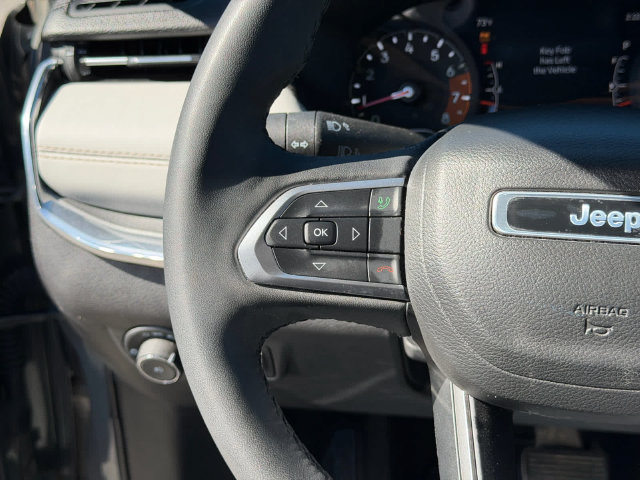 Used 2023 Jeep Compass Limited AWD/4WD image 13