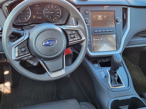Used 2020 Subaru Outback 2.5i image 12