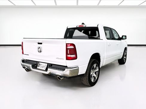 Used 2024 RAM 1500 Laramie AWD/4WD image 4