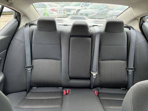 Used 2025 Nissan Altima 2.5 SV image 40