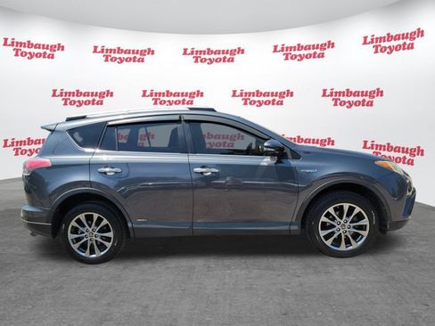 Used 2017 Toyota RAV4 Limited AWD/4WD image 2