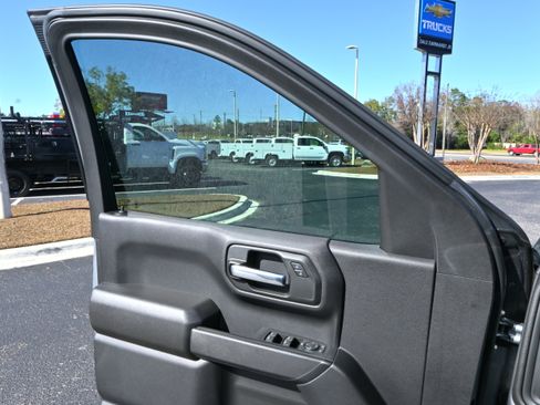 Used 2023 GMC Sierra 1500 Pro w/ Graphite Edition image 22