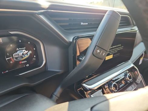 New 2026 GMC Sierra 2500 Denali Ultimate w/ LPO, Black Badging Package AWD/4WD image 27