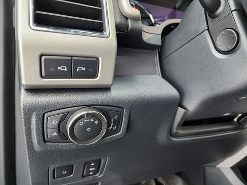 Used 2022 Ford F250 Lariat w/ Lariat Ultimate Package image 47