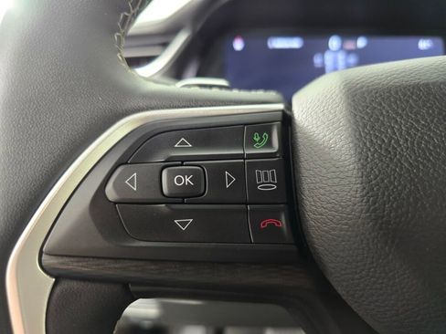 Used 2024 Jeep Grand Cherokee Altitude image 24