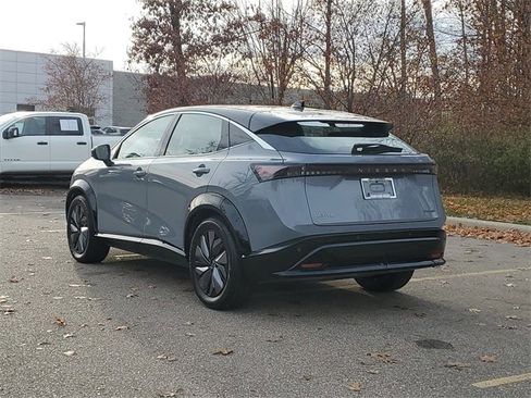 Certified 2023 Nissan Ariya FWD image 3