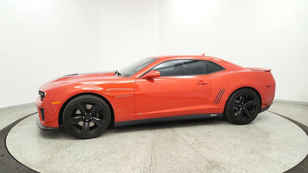 Used 2013 Chevrolet Camaro ZL1 RWD image 2