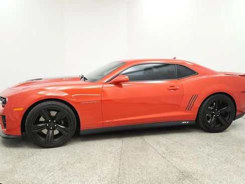Used 2013 Chevrolet Camaro ZL1 RWD image 2