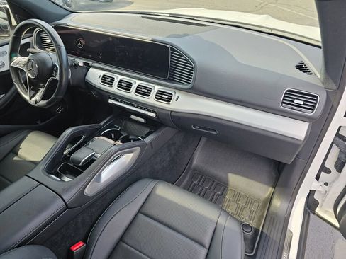 Used 2024 Mercedes-Benz GLE 350 4MATIC image 11