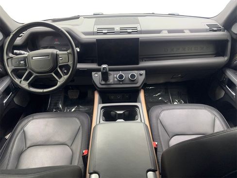 Used 2023 Land Rover Defender 130 X-Dynamic SE image 55
