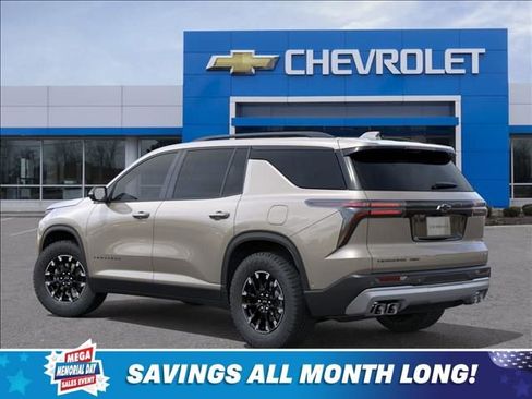 New 2026 Chevrolet Traverse Z71 w/ Driver Confidence Package AWD/4WD image 3