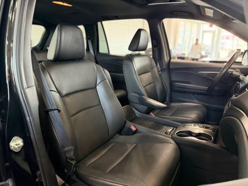 Used 2023 Honda Passport EX-L image 21