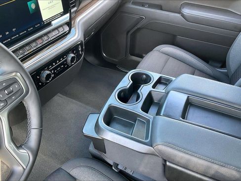 Used 2023 Chevrolet Silverado 1500 LT AWD/4WD image 18