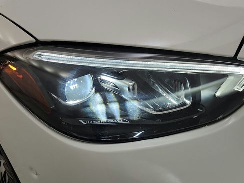 Used 2023 Mercedes-Benz C 300 4MATIC Sedan image 35