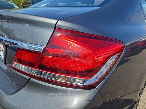 Used 2013 Honda Civic LX image 11