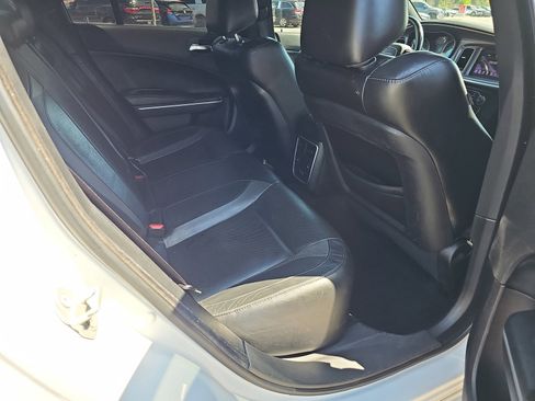 Used 2021 Dodge Charger SXT w/ Leather Interior Group RWD image 11