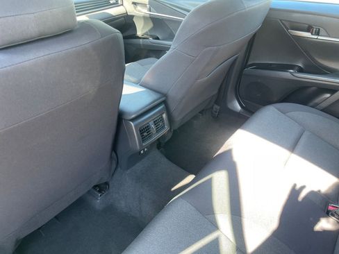 Used 2025 Toyota Camry LE image 23