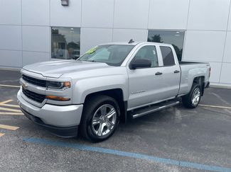 Used 2018 Chevrolet Silverado 1500 Custom w/ Custom Value Package AWD/4WD video 1