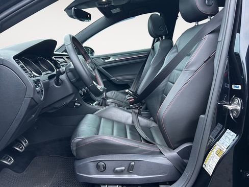 Used 2020 Volkswagen GTI Autobahn image 15