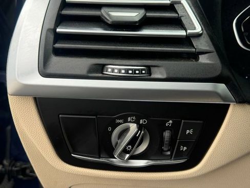 Used 2022 BMW X3 xDrive30i w/ Premium Package Essential image 30