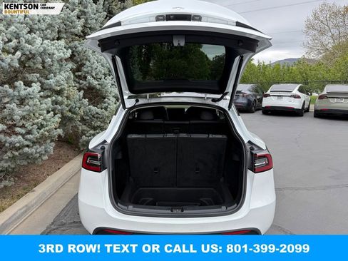 Used 2023 Tesla Model Y Long Range AWD/4WD image 26