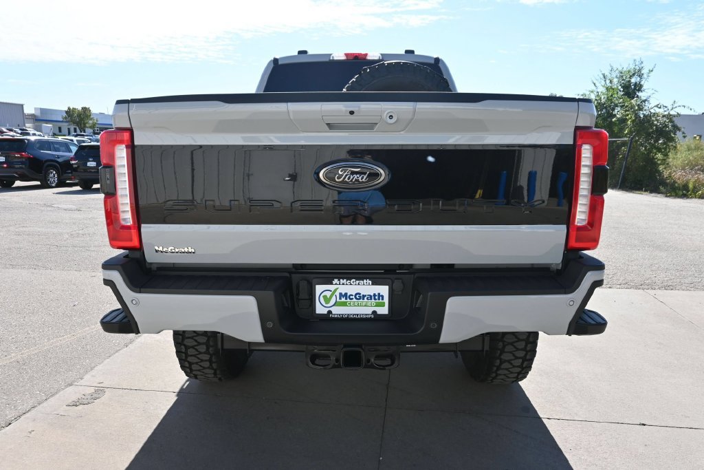 Used 2026 Ford F250 Lariat w/ Black Appearance Package AWD/4WD image 12