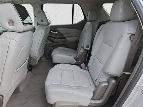 Used 2020 Chevrolet Traverse Premier AWD/4WD image 27