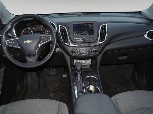 Used 2024 Chevrolet Equinox LT FWD image 10