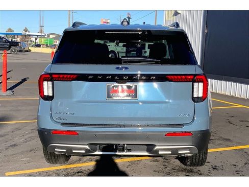 New 2026 Ford Explorer Active w/ Active Comfort Package image 19