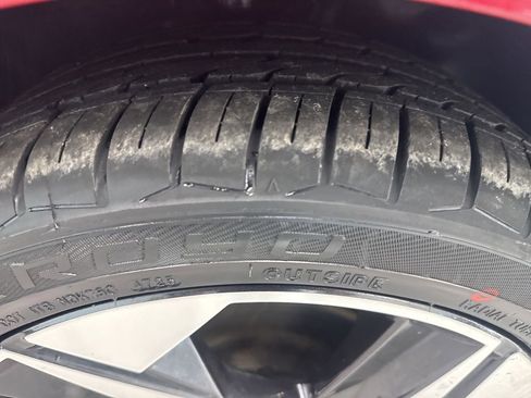 Used 2021 Hyundai Elantra Limited w/ Cargo Package image 25