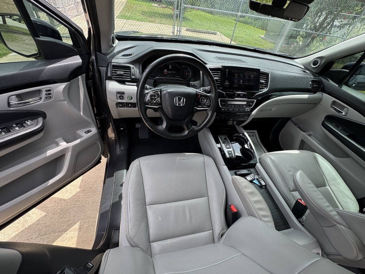Used 2019 Honda Pilot Touring image 41