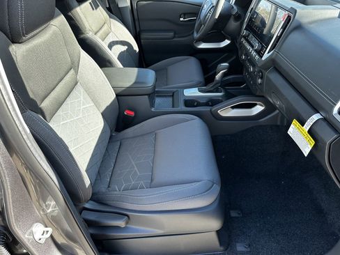 New 2026 Nissan Frontier SV w/ SV Convenience Package RWD image 13
