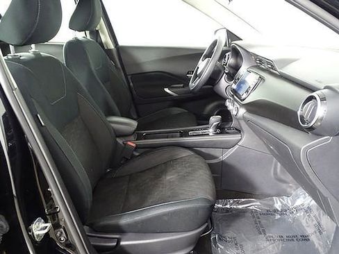 Used 2024 Nissan Kicks SV image 13