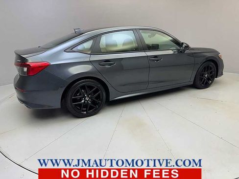 Used 2024 Honda Civic Sport image 5