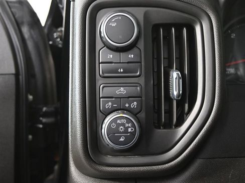 Used 2023 Chevrolet Silverado 2500 Custom w/ Custom Value Package image 23