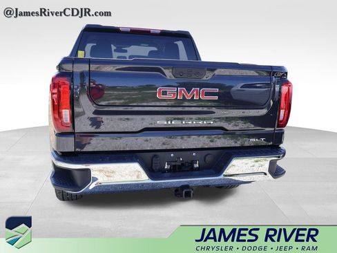 Used 2025 GMC Sierra 1500 SLT AWD/4WD image 17