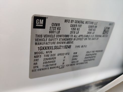 Used 2018 GMC Acadia Denali w/ Technology Package image 25