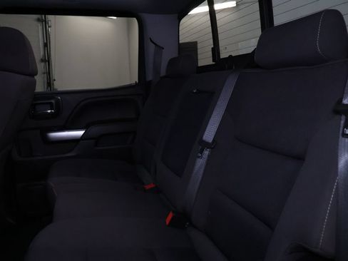 Used 2018 Chevrolet Silverado 1500 LT w/ All Star Edition AWD/4WD image 11