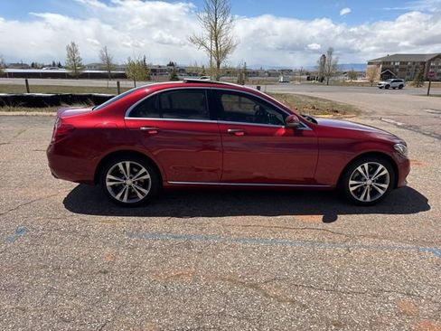 Used 2017 Mercedes-Benz C 300 4MATIC Sedan image 1