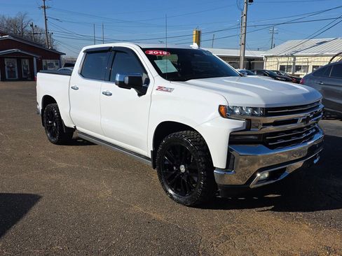 Used 2019 Chevrolet Silverado 1500 LTZ w/ LTZ Premium Package AWD/4WD image 1
