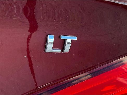 Used 2018 Chevrolet Cruze LT w/ Convenience Package image 7