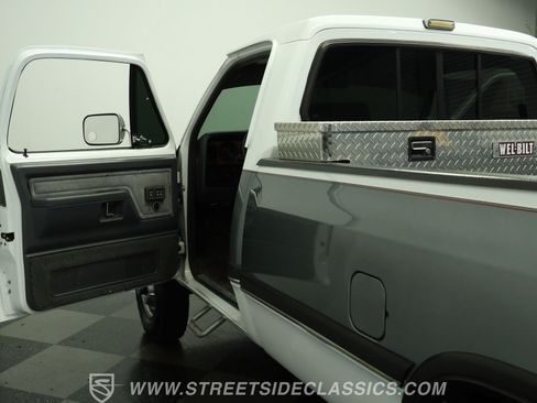 Used 1992 Dodge D/W Truck 250 AWD/4WD image 33
