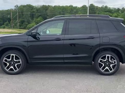 Used 2022 Honda Passport Elite image 5