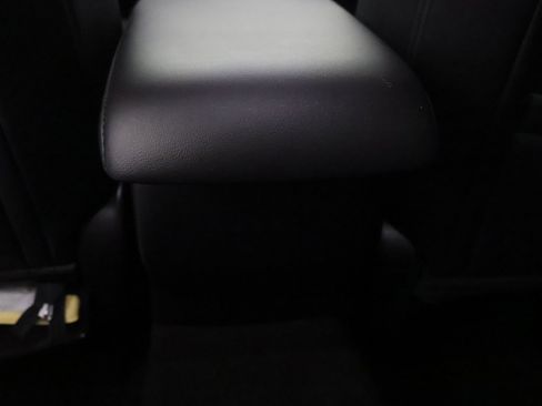 Used 2021 MAZDA MAZDA3 s image 42