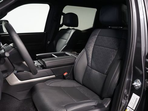 Certified 2025 Toyota Tundra Limited image 30