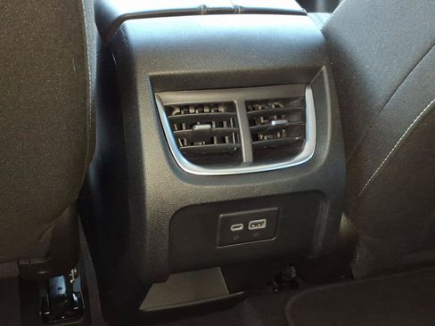 Used 2023 Chevrolet Blazer LT AWD/4WD image 10
