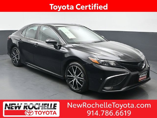 Certified 2024 Toyota Camry SE w/ Cold Weather Package AWD/4WD image 1